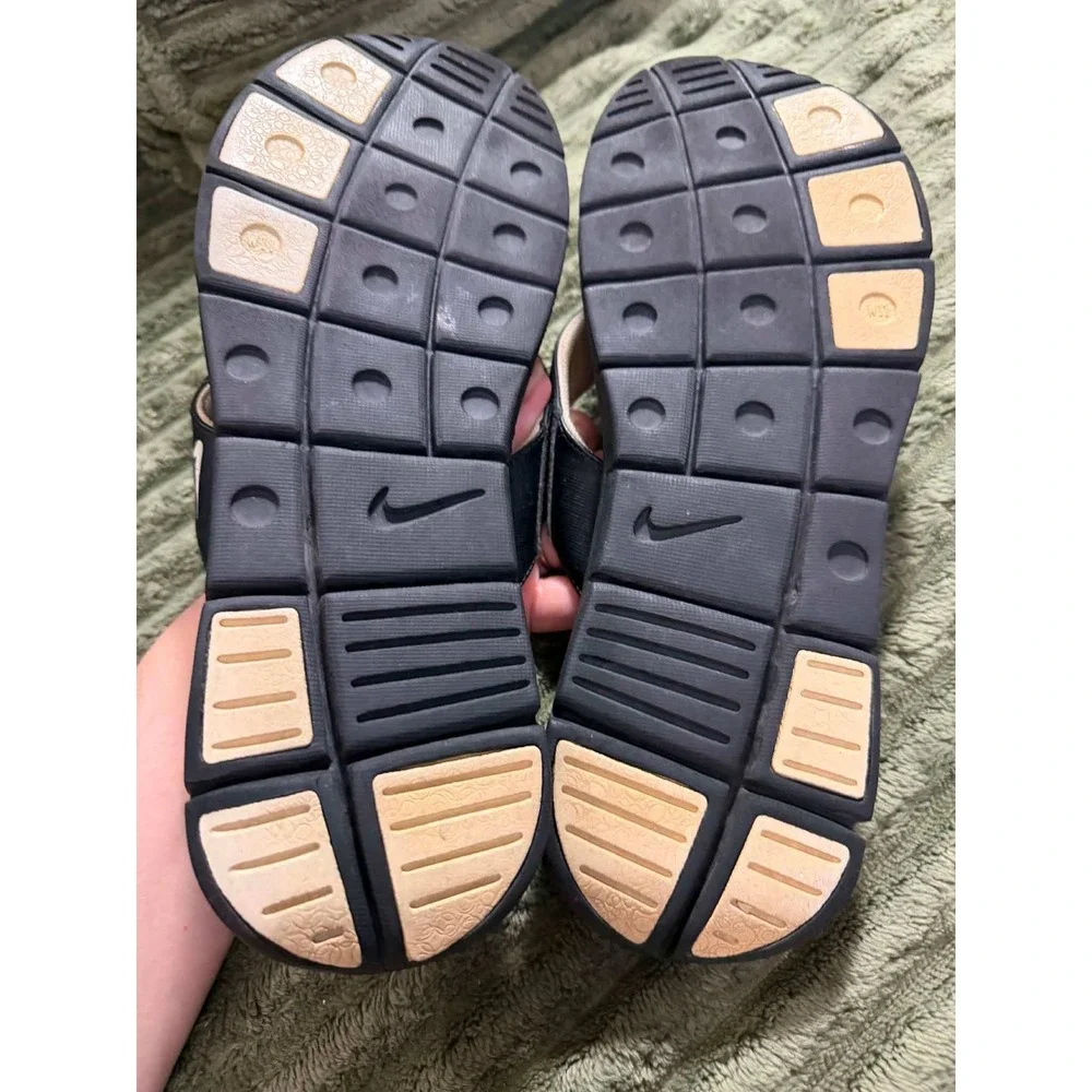 Nike Womens 11 Black Flip Flop Sandals Comfort Footbed Thong Slides Athletic